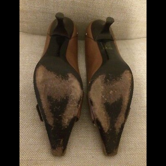 Prada Pumps Brown Leather Buckle Retro Kitten Heel - Picture 6 of 8